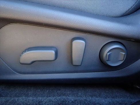 New 2026 Subaru Crosstrek 2.5i Premium image 12