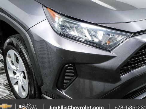 Used 2022 Toyota RAV4 LE FWD image 33