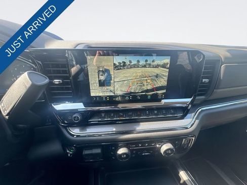 New 2026 Chevrolet Silverado 2500 ZR2 image 17