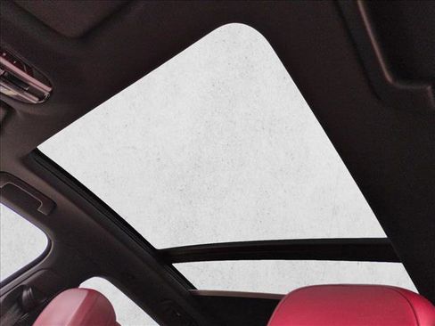 Used 2020 Porsche Cayenne image 16