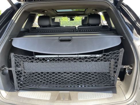 Used 2023 Cadillac XT5 Sportv w/ LPO, Floor Liner Package AWD/4WD image 17