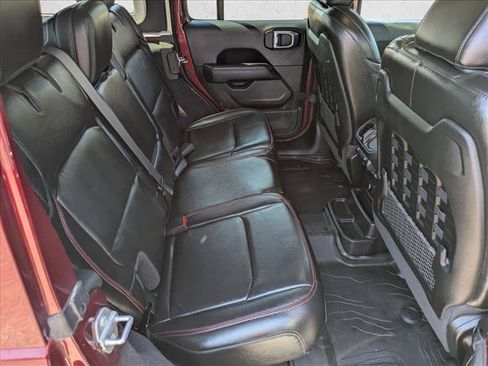 Used 2021 Jeep Wrangler Unlimited Rubicon AWD/4WD image 19