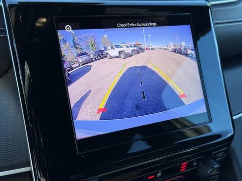 Used 2024 Jeep Grand Cherokee L Laredo image 24