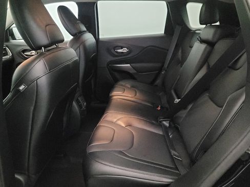 Used 2022 Jeep Cherokee Latitude Lux AWD/4WD image 18