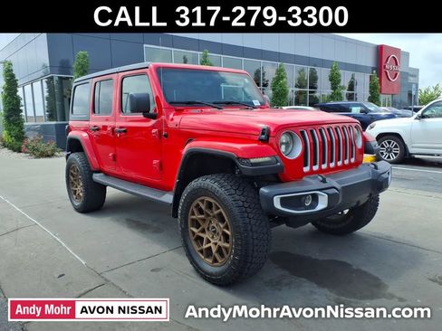 Used 2021 Jeep Wrangler Unlimited Sahara w/ Uconnect 4C Nav & Sound Group AWD/4WD image 2