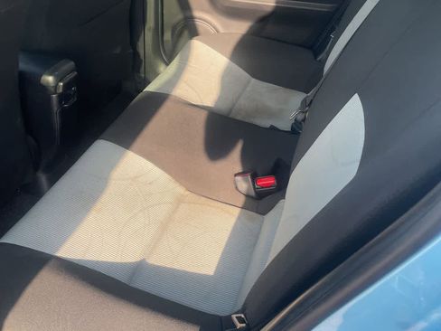 Used 2015 Toyota Prius C Three image 8