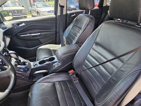 Used 2015 Ford Escape Titanium image 17