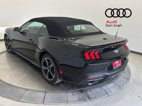 Used 2025 Ford Mustang Premium RWD image 41