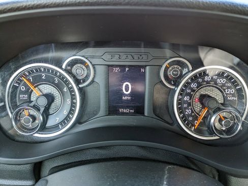 Used 2019 RAM 2500 Big Horn image 27