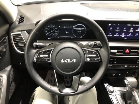 New 2025 Kia Seltos EX w/ EX Sunroof Package image 26