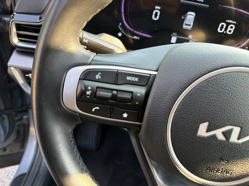 Certified 2023 Kia Sportage EX FWD image 17