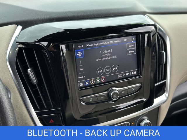 Certified 2023 Chevrolet Traverse LS w/ Safety Package FWD image 3