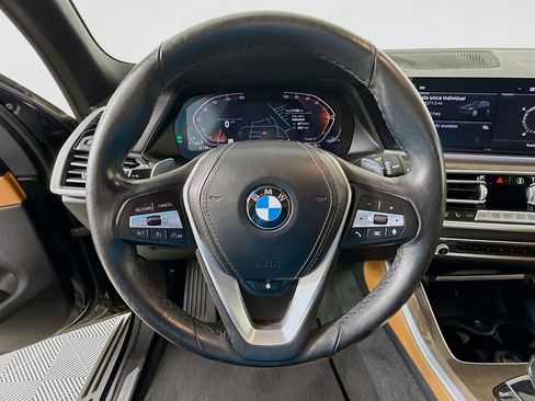 Used 2021 BMW X5 sDrive40i w/ Premium Package image 11