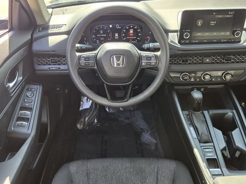 Certified 2025 Honda Accord LX image 12