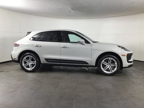 Certified 2023 Porsche Macan Turbo AWD/4WD image 10