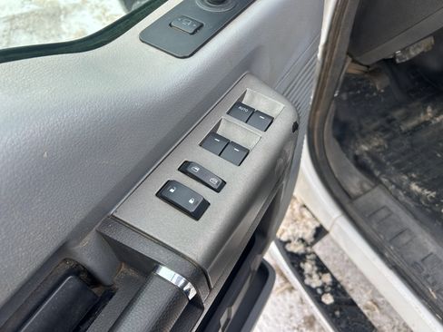 Used 2011 Ford F250 XLT w/ XLT Interior Pkg image 15