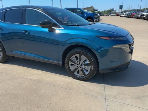 Used 2025 Nissan Murano SL AWD/4WD image 3