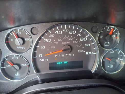 New 2025 Chevrolet Express 3500 w/ Power Convenience Package RWD image 25