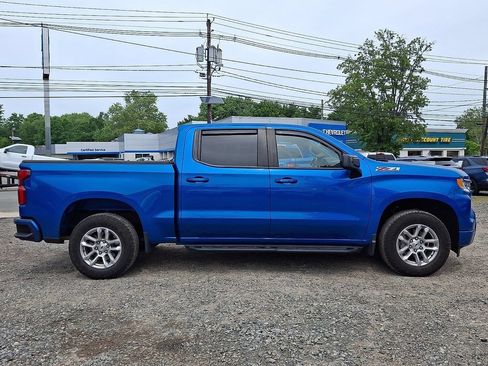 Used 2023 Chevrolet Silverado 1500 RST w/ Z71 Off-Road Package AWD/4WD image 7