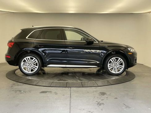 Used 2019 Audi Q5 2.0T Premium Plus w/ Premium Plus Package image 8