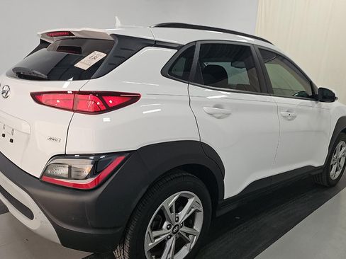 Used 2023 Hyundai Kona SEL AWD/4WD image 5
