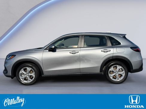 Certified 2024 Honda HR-V LX image 2