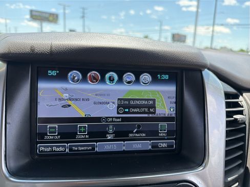 Used 2019 Chevrolet Tahoe LT w/ LT Signature Package image 24