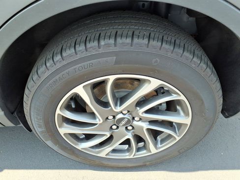 Used 2022 Lincoln Corsair AWD w/ Equipment Group 101A image 21