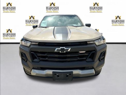 Used 2024 Chevrolet Colorado Trail Boss w/ LPO, Dark Essentials Package AWD/4WD image 10