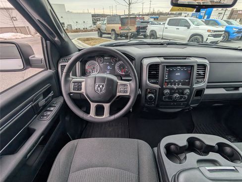 Used 2021 RAM 1500 Classic Warlock w/ Electronics Group image 12