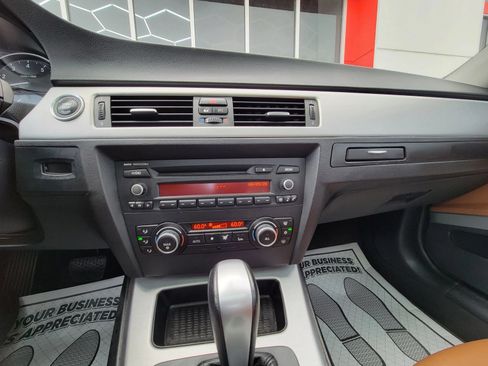 Used 2011 BMW 335i Sedan RWD image 14