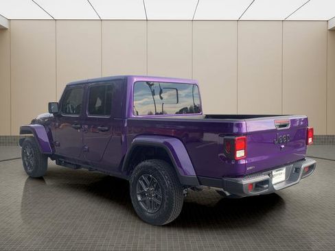 New 2026 Jeep Gladiator Sport image 3