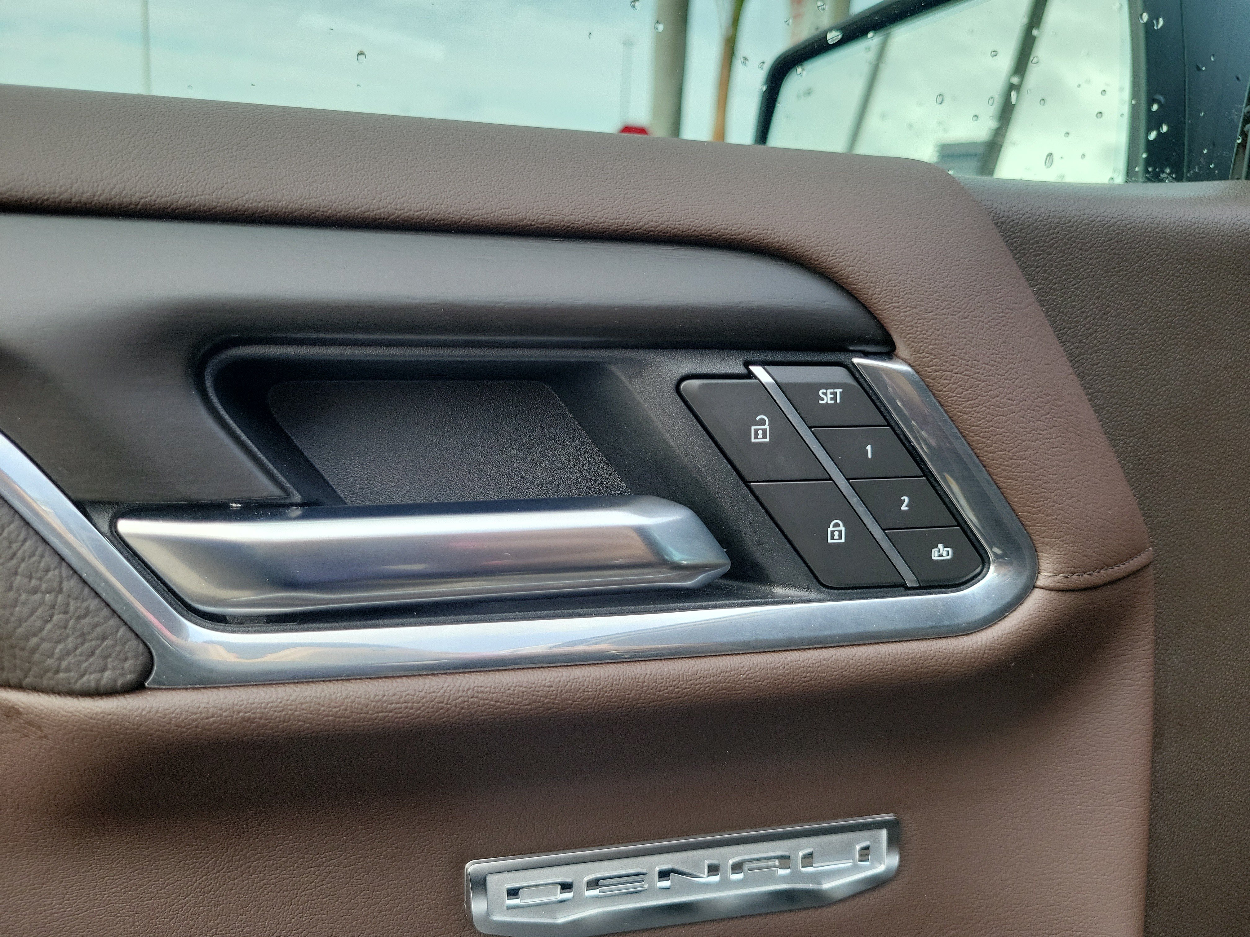 Used 2026 GMC Sierra 1500 Denali w/ Technology Package RWD image 24