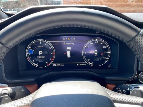 Used 2022 Mitsubishi Outlander SEL AWD/4WD image 19