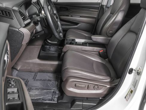 Used 2020 Honda Odyssey Touring image 20