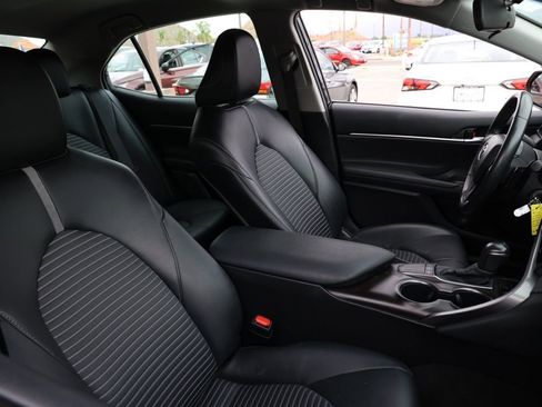 Used 2024 Toyota Camry SE image 20