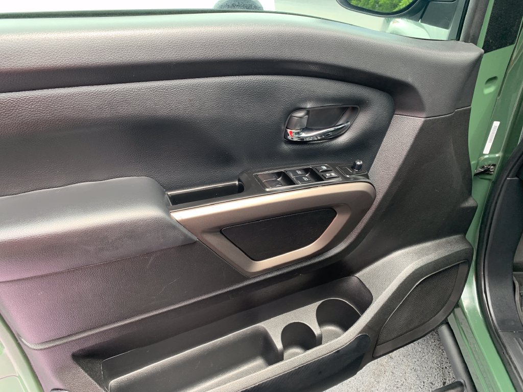 Certified 2024 Nissan Titan SV w/ SV Bronze Edition Package AWD/4WD image 19