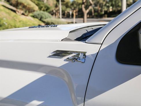 Used 2015 GMC Sierra 3500 SLT w/ Duramax Plus Package image 38