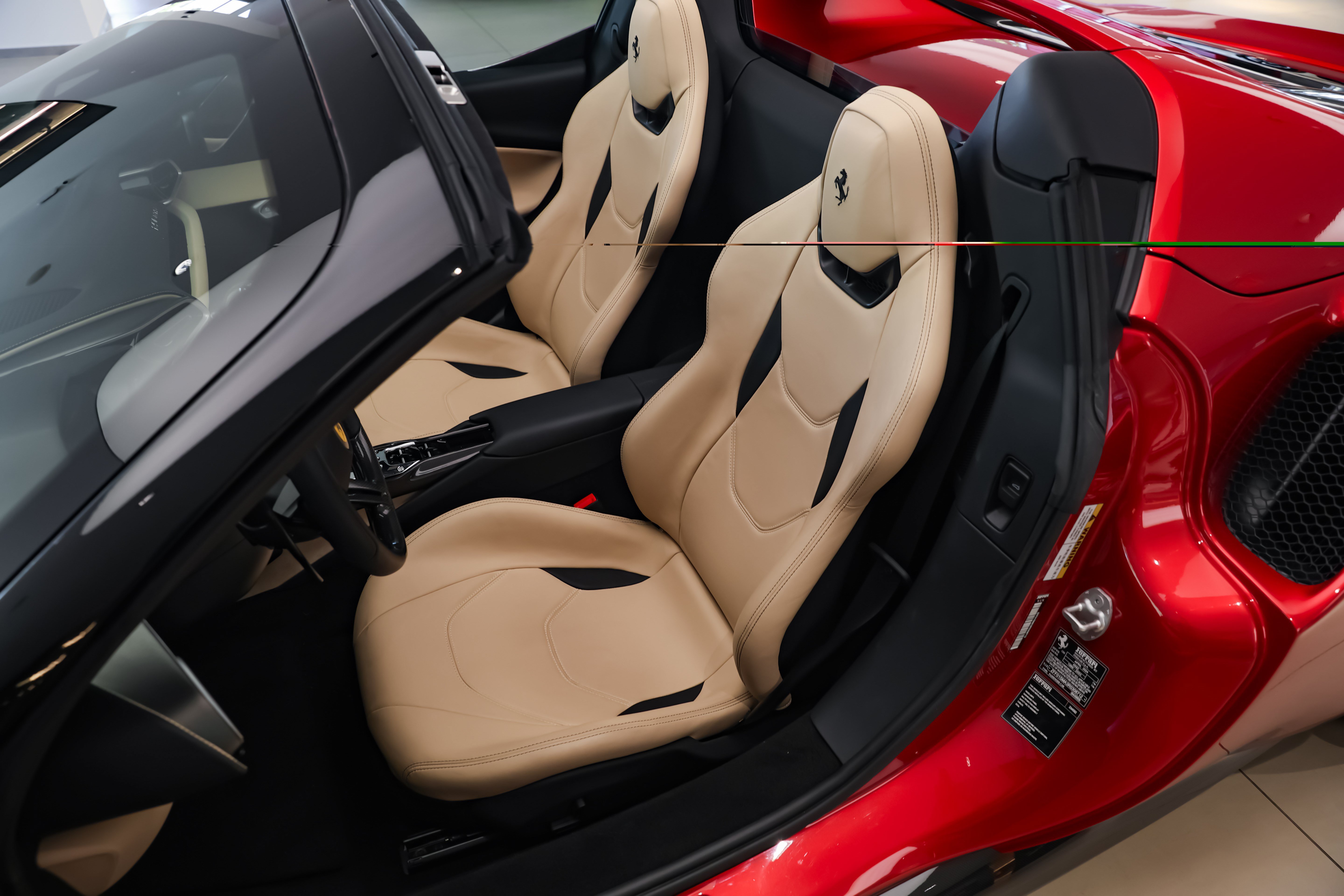 Used 2024 Ferrari 296 GTS RWD image 11
