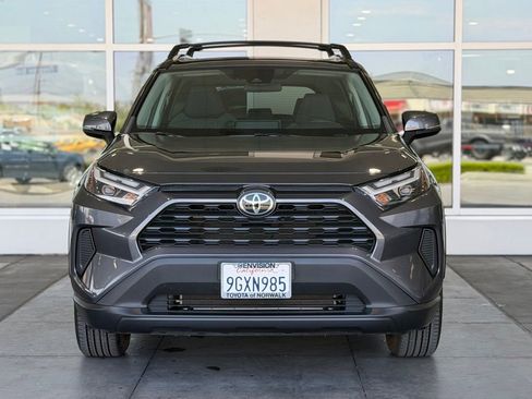 Certified 2023 Toyota RAV4 XLE w/ Convenience Package FWD image 5