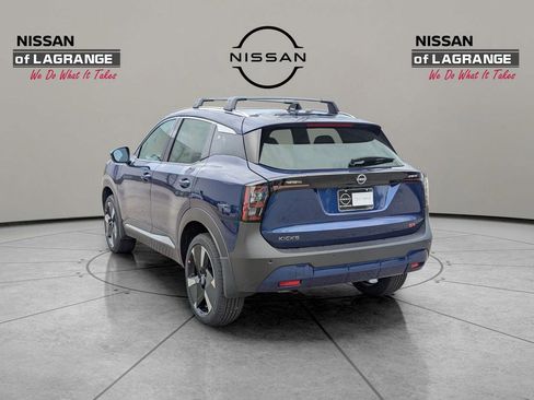 New 2026 Nissan Kicks SR image 7