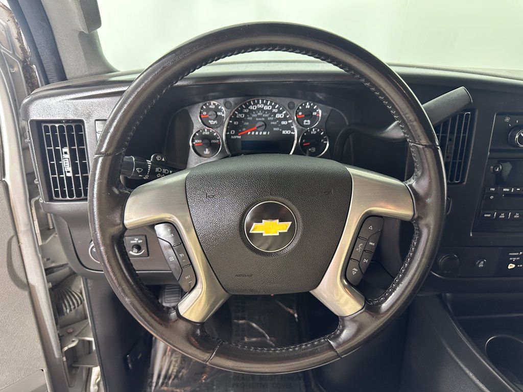 Used 2016 Chevrolet Express 3500 LT w/ LT Preferred Equipment Group RWD image 15