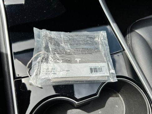 Used 2018 Tesla Model 3 Mid Range RWD image 27