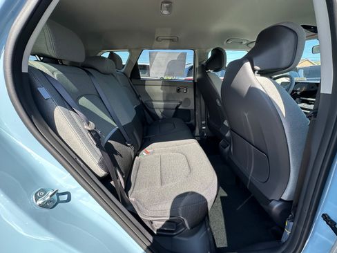 New 2027 Kia Seltos S AWD/4WD image 12