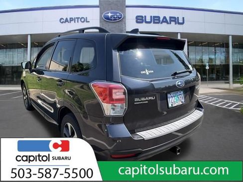 Used 2017 Subaru Forester 2.5i Premium AWD/4WD image 15