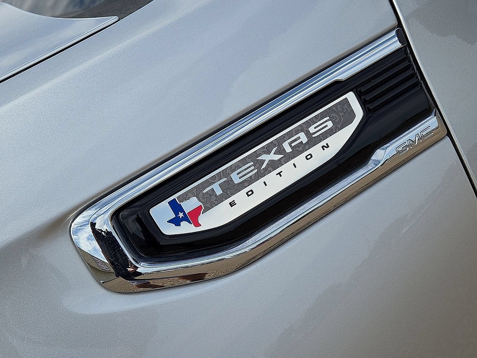 Used 2021 GMC Sierra 1500 SLT AWD/4WD image 11