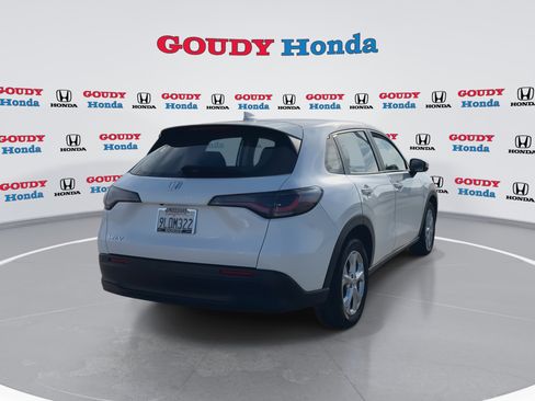 Certified 2024 Honda HR-V LX image 8