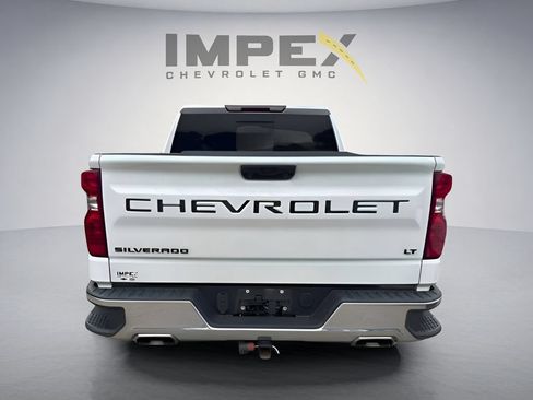 Used 2024 Chevrolet Silverado 1500 LT AWD/4WD image 3