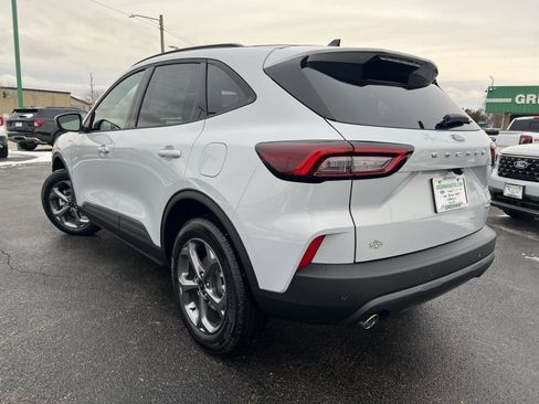 New 2026 Ford Escape ST-Line Select w/ Equipment Group 401A image 9