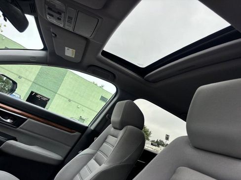 Used 2017 Honda CR-V EX image 19